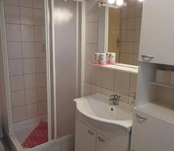 Leilani Rab Lägenhet